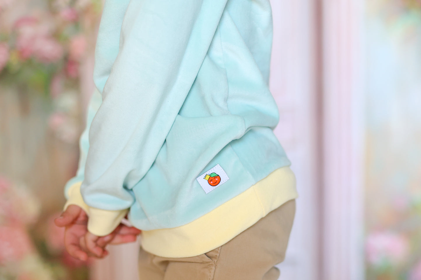 Pastel Pullover