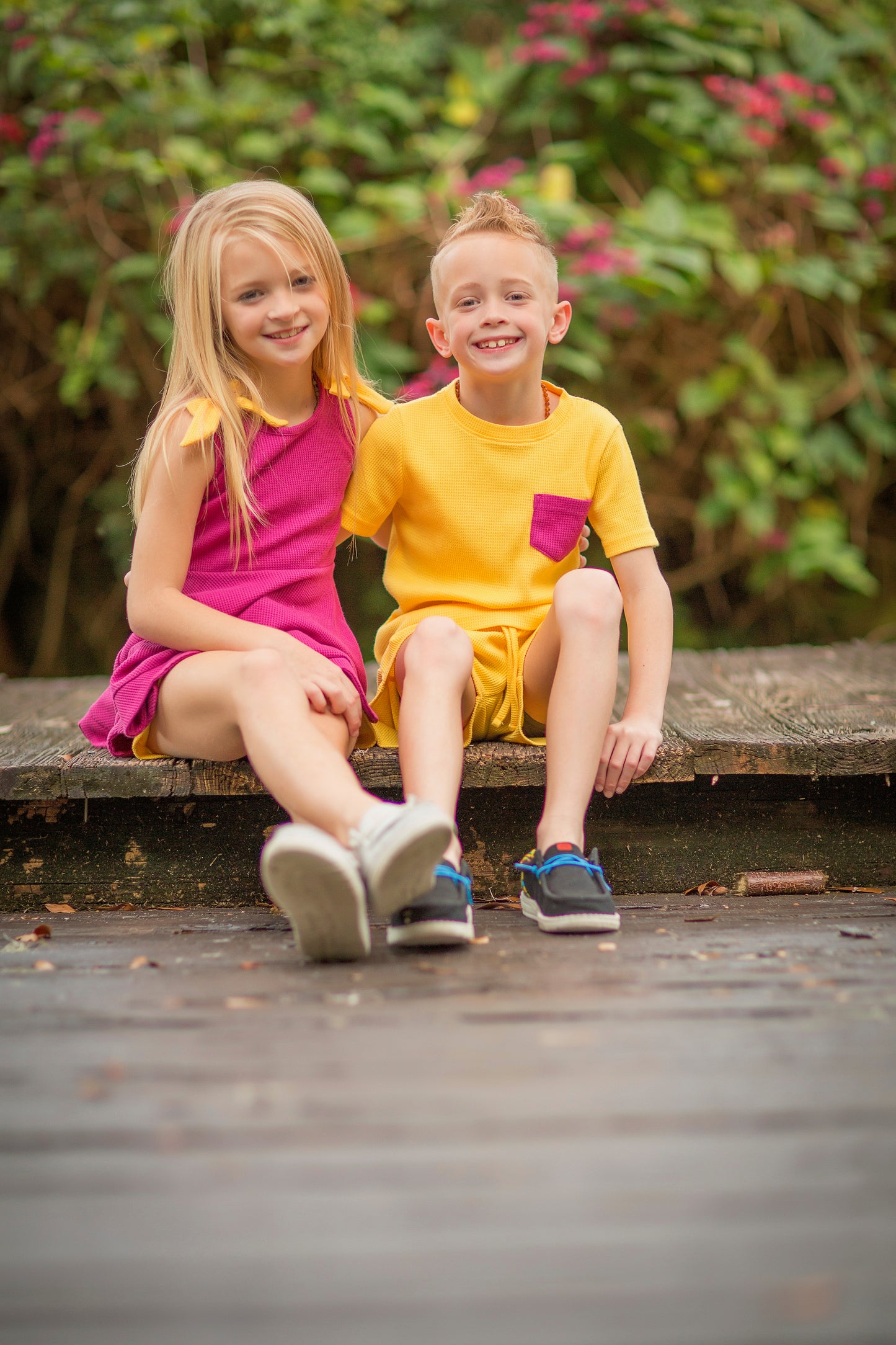 Raspberry Lemonade Bow-Shoulder Scallop-Hem Tunic Set
